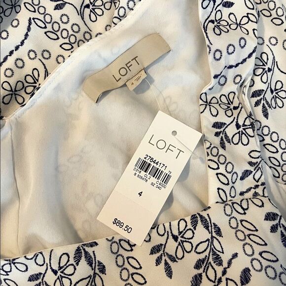 Loft  White & Navy Floral Stitch Print Cutout Back Skater Mini Dress Size 4 NWT - Picture 9 of 15